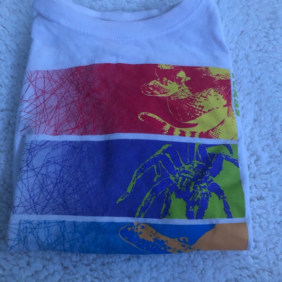 T-shirt - Picture 3 of 3